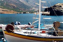 Fischerboot im Hafen