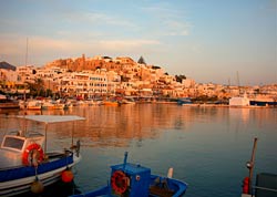 Hafen von Naxos