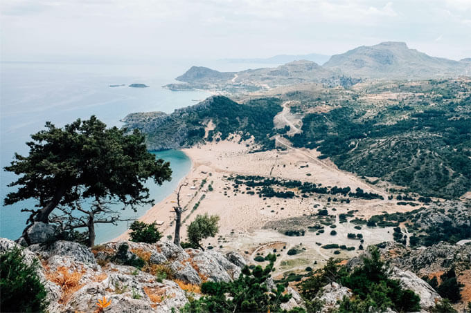 Auzssicht über Tsambika Beach